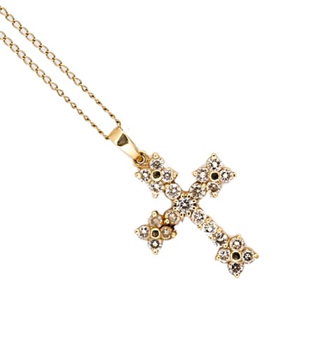 Lot 152 - A diamond set cross pendant and chain