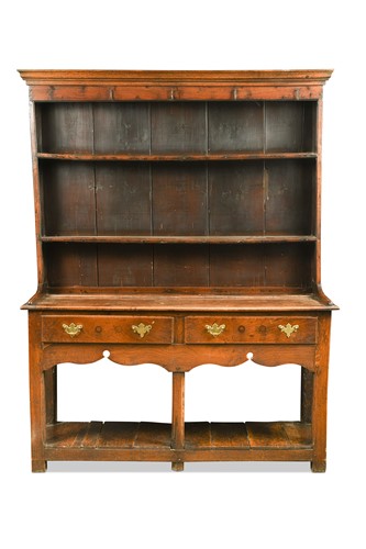 Lot 675 - An oak dresser, 18th century