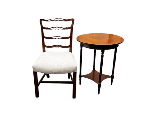 Lot 735 - An Edwardian mahogany oval serving table, 73 x...