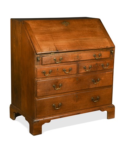 Lot 368 - A George III mahogany bureau