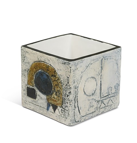 Lot 37 - Ruth Larratt for Troika, a cube-form vase
