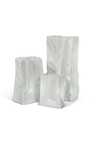 Lot 40 - Tapio Wirkkala for Rosenthal, a set of three graduated ‘paper bag’ vases