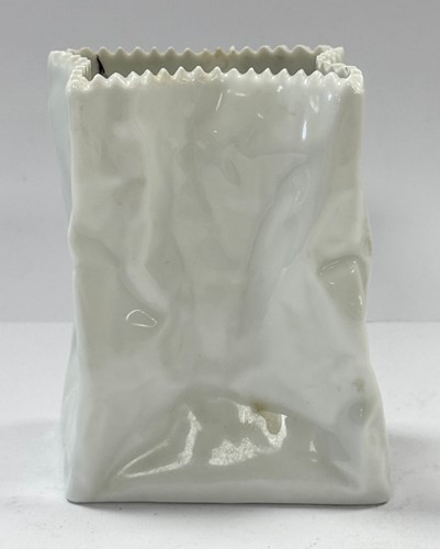 Lot 1 - Tapio Wirkkala for Rosenthal, a set of three graduated ‘paper bag’ vases