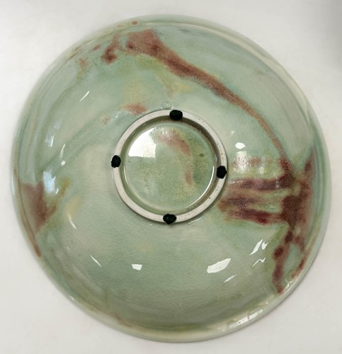 Lot 64 - Studio pottery, a group of five bowls