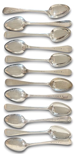 Lot 593 - Edinburgh - A set of 12 George III 18th century silver tablespoons with 2 additions.