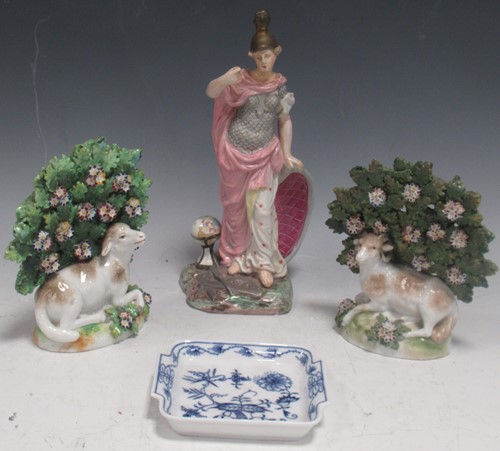 Lot 167 - A group of mixed ceramics to include standing...