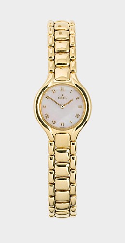Lot 252 - Ebel - A Swiss 18ct gold 'Beluga' wristwatch