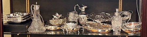 Lot 372 - A silver salver 12 oz, a cased silver brush...