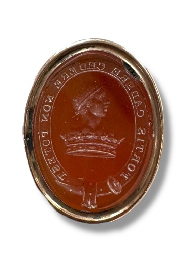 Lot 318 - A gold cased seal with oval cornelian engraved...
