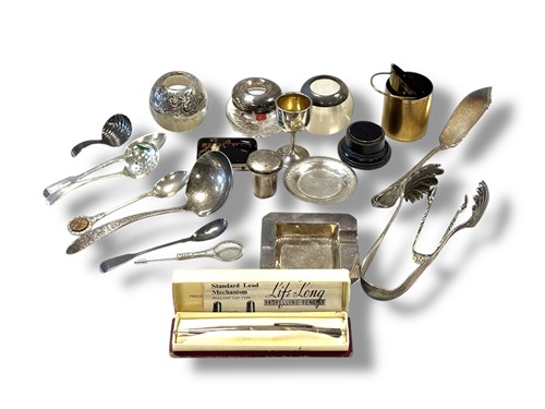 Lot 343 - A collection of silverware including ashtray,...