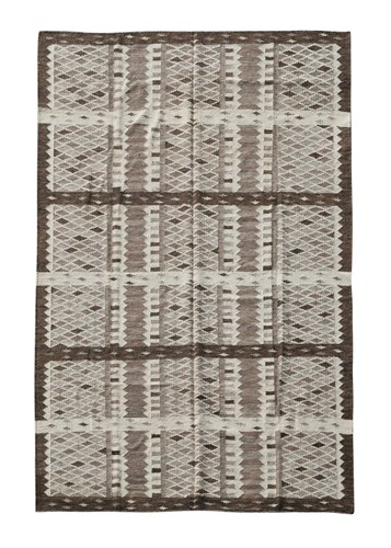 Lot 249 - A Babero Neilson "Salerno" style wool carpet