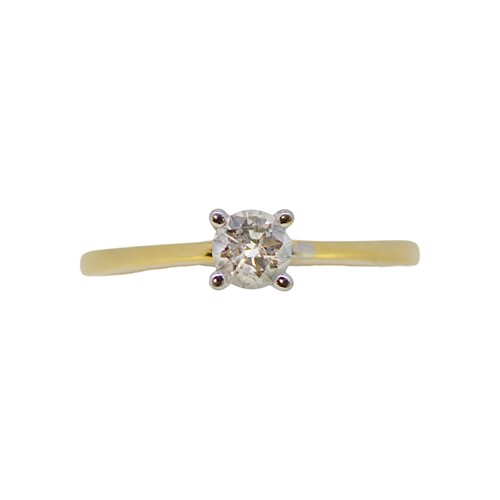 Lot 100 - An 18ct gold single stone diamond ring