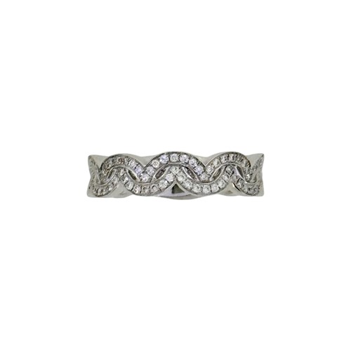Lot 90 - An 18ct gold diamond set wave style ring