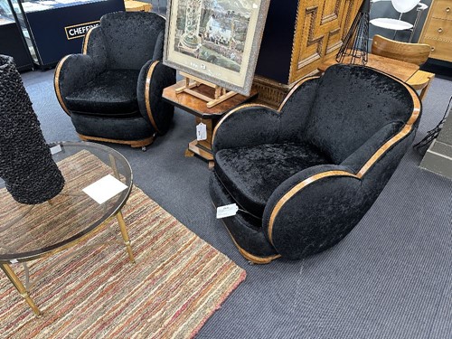 Lot 233 - Attributed to Harry & Lou Epstein, a pair of Art Deco Cloud armchairs, circa 1930