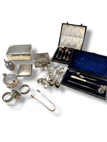 Lot 336 - A collection of silverware including two table...