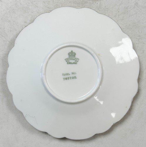 Lot 24 - Aynsley, a 'Butterfly and Cabbage' pattern part tea service