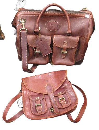 Lot 250 - An Orvis gent's weekend bag and a leather...