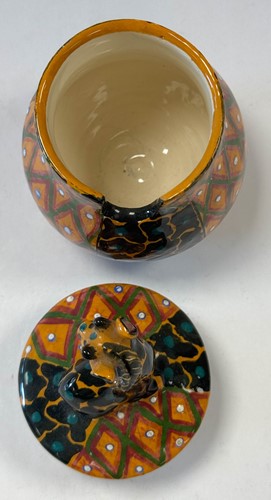 Lot 41 - A collection of Ardmore pottery