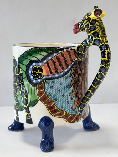 Lot 41 - A collection of Ardmore pottery