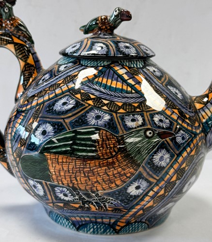 Lot 41 - A collection of Ardmore pottery