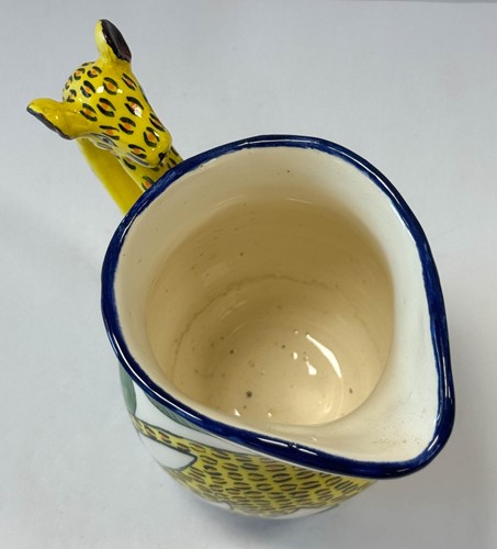 Lot 41 - A collection of Ardmore pottery