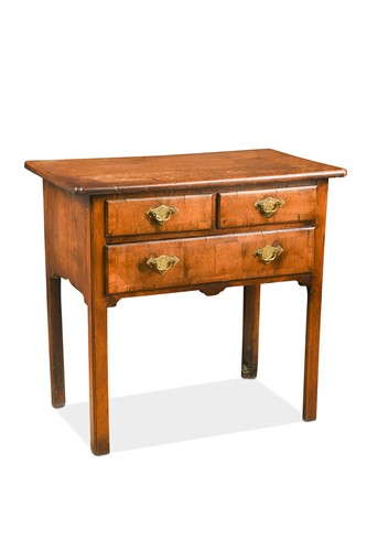 Lot 316 - A walnut lowboy, 18th century