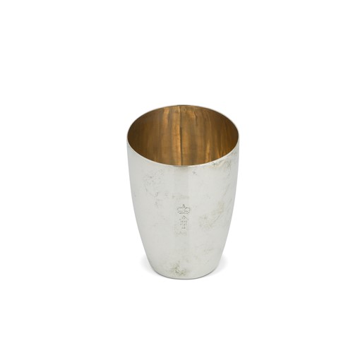 Lot 369 - A German metalwares silver beaker