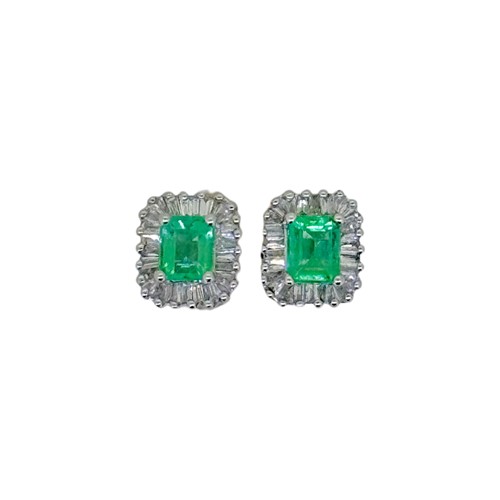 Lot 105 - A pair of 18ct gold emerald and diamond cluster ear studs