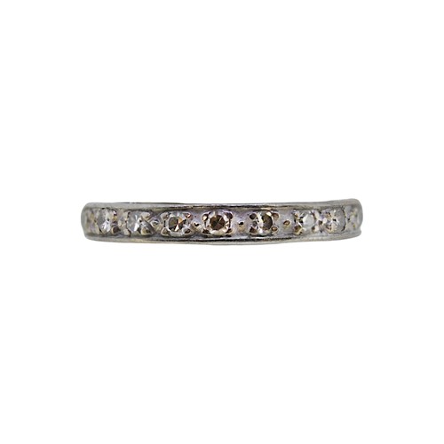 Lot 81 - A diamond set full eternity ring