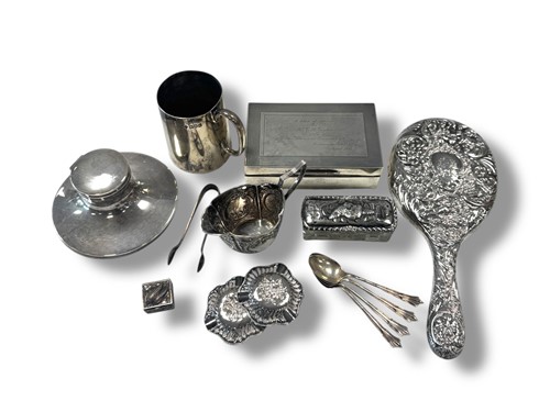 Lot 280 - Various silver items, a mug dated '1904', a...