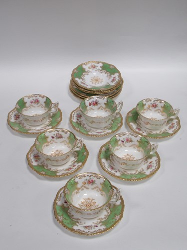 Lot 36 - A Coalport, Stonier & Co. Liverpool, floral...
