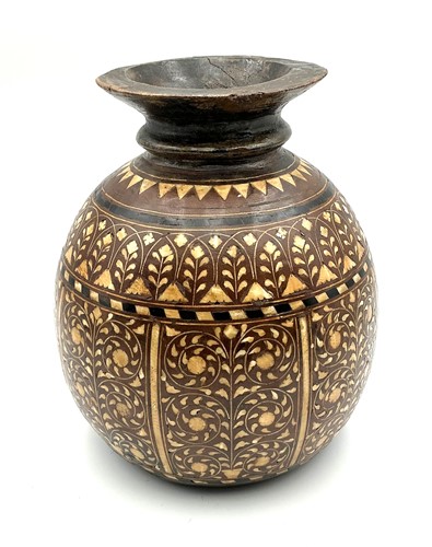Lot 176 - A late 19th century ovoid Hoshiarpur vase with...