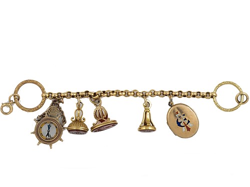 Lot 26 - A charm bracelet