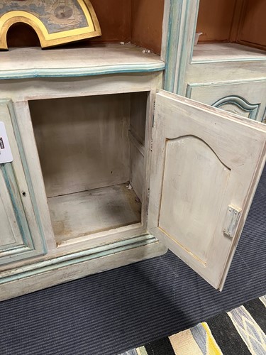 Lot 469 - A French provincial style painted breakfront bookcase