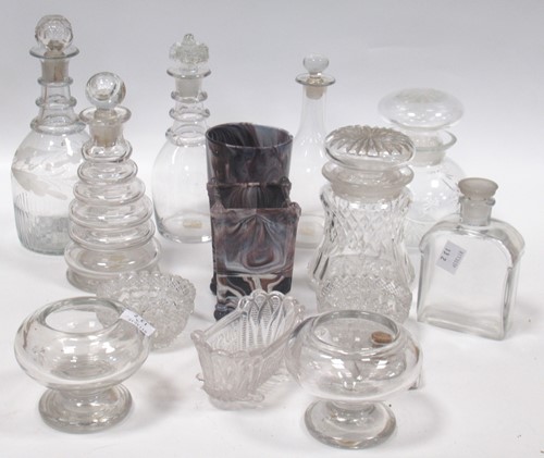 Lot 101 - A collection of 18th century and later, small...