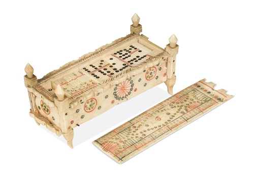 Lot 495 - A French Napoleonic Prisoner of War bone dominoes and cribbage set, early 19th century