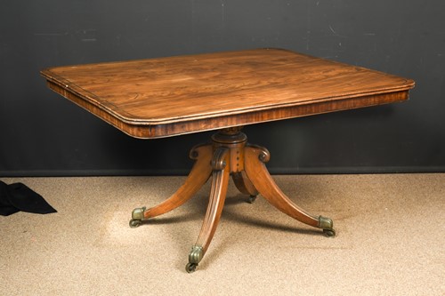 Lot 518 - A Regency mahogany breakfast table, the...