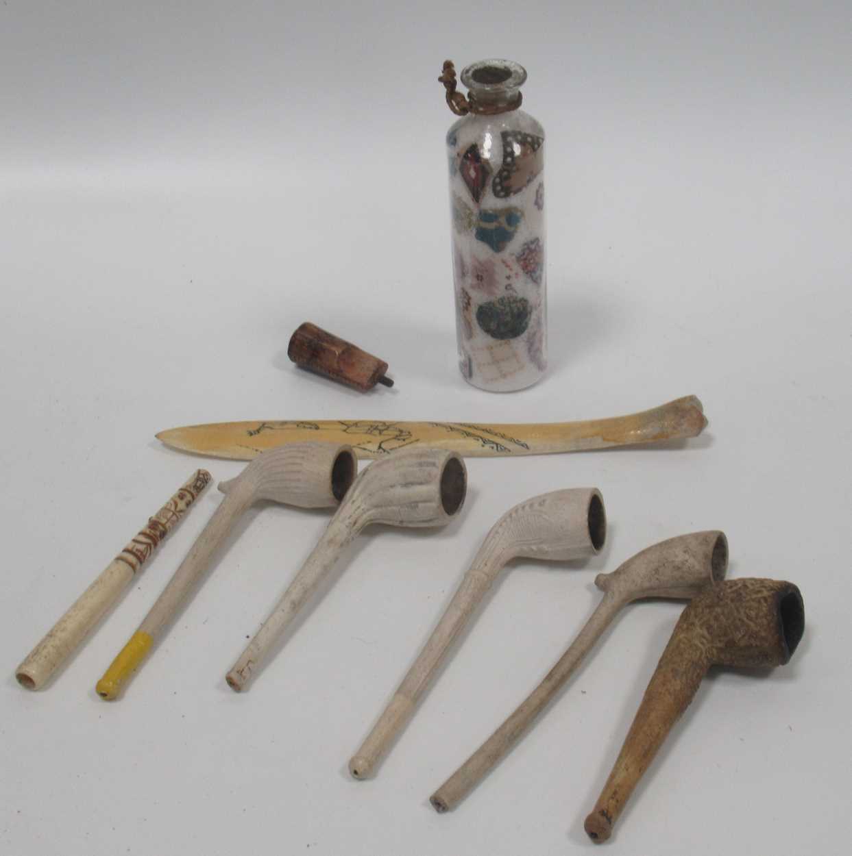 Lot 143 - An eclectic collection of collectables; an...