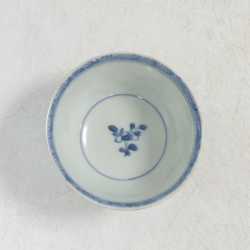 Lot 24 - Four Chinese export blue and white tea bowls and saucers from the Ca Mau cargo, 18th century