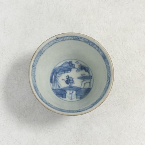 Lot 24 - Four Chinese export blue and white tea bowls and saucers from the Ca Mau cargo, 18th century