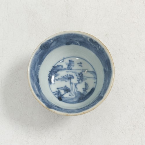 Lot 24 - Four Chinese export blue and white tea bowls and saucers from the Ca Mau cargo, 18th century