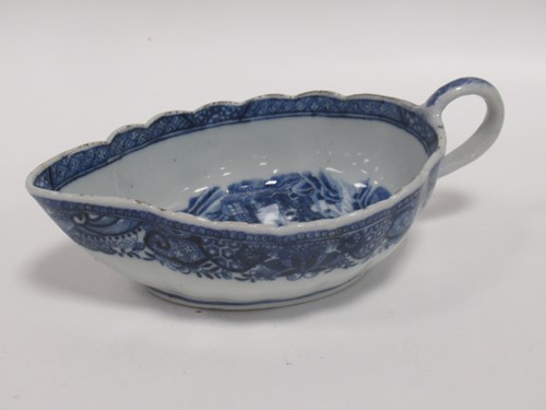 Lot 47 - An 18th century Chinese export blue and white...