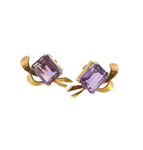 Lot 55 - A pair of amethyst ear studs