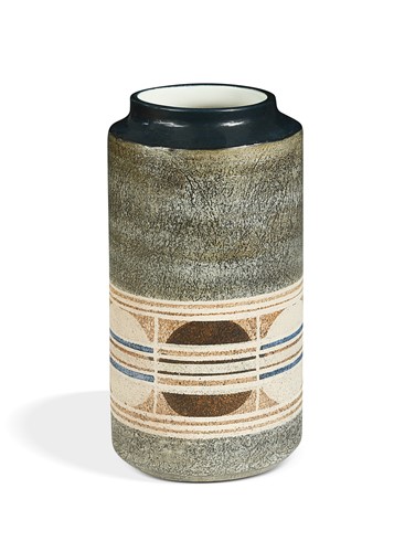 Lot 90 - Alison Brigden at Troika, a cylinder vase