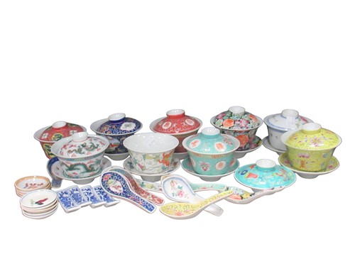 Lot 89 - A collection of seven 20th century Chinese...