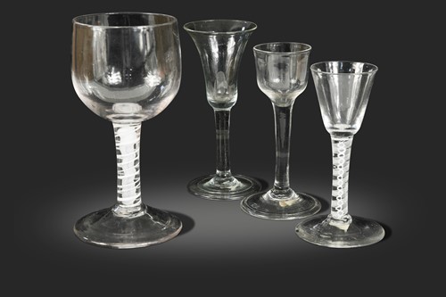 Lot 458 - A George III air twist wine glass