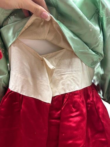 Lot 96 - A Korean ladies Hanbok dress, circa 1920s