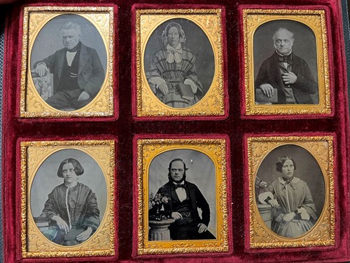 Lot 246 - Victorian cased Daguerreotypes and similar portrait photographs