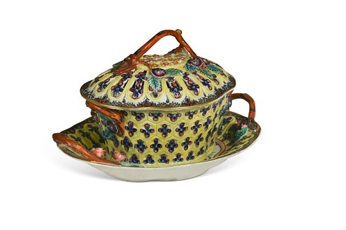 Lot 439 - A Worcester yellow-ground chestnut basket, cover and stand, circa 1768-70