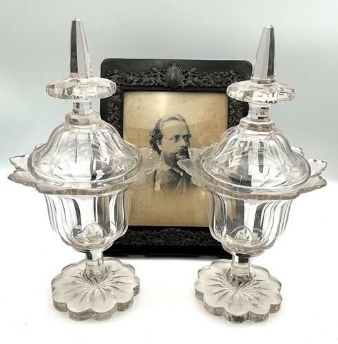 Lot 63 - Glassware and photograph in frame